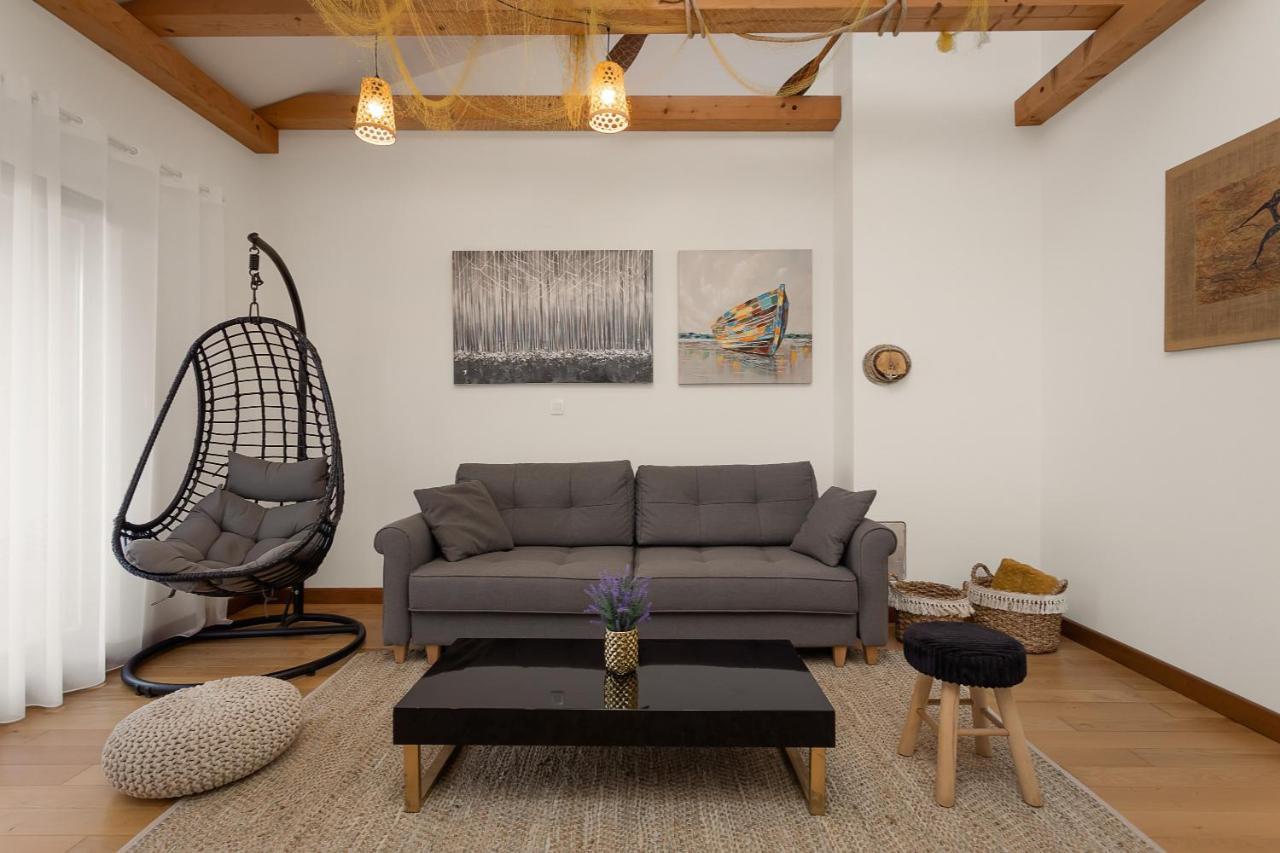Apartments Cesare With Shared Pool Ližnjan 外观 照片